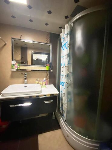 Yeni tikili: 2 otaqlı, Yeni tikili, 82 kv. m — 10