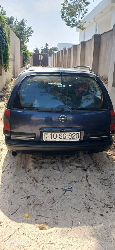 xacmaz masin: Opel Omega: 2 l | 1995 il 570000 km Universal