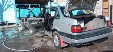 дрифт машина: Volkswagen Passat: 1991 г., 2 л, Механика, Бензин, Седан