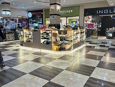 Прилавки: Продаю оборудование в отличном состоянии. Все вопросы по номер . Есть — 2