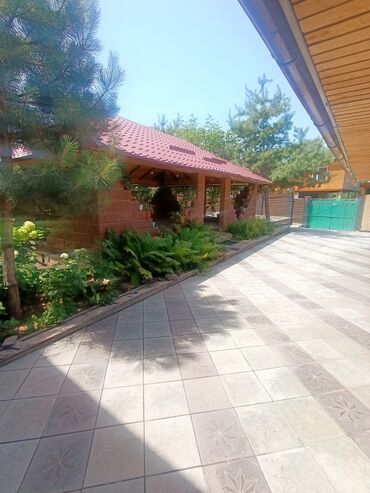 Посуточная аренда домов: 100 м², 5 комнат, Утепленный, Теплый пол, Видеонаблюдение — 3