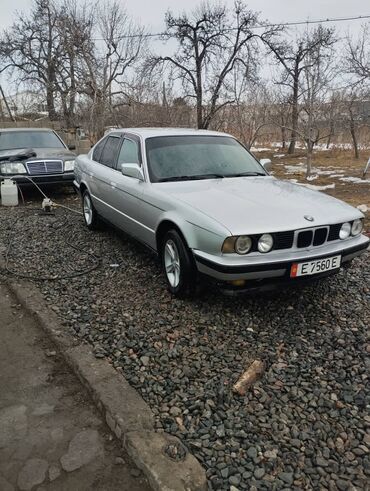 BMW 5 series GT: 1990 г., 2.5 л, Механика, Бензин, Седан