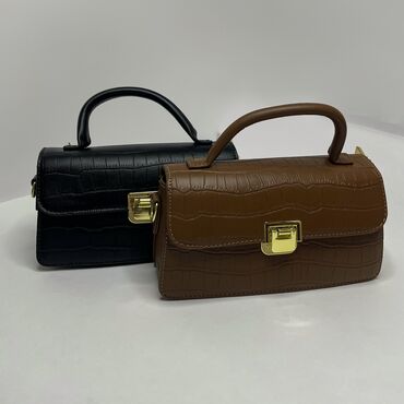 женская классическая сумка: Классические сумочки, еще есть длинный ремешок, для заказа писать в