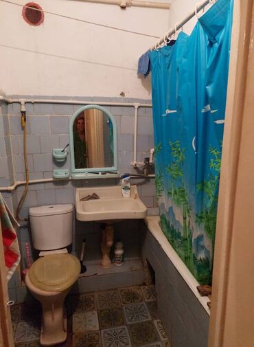 Köhnə tikili: Bakı, Bakıxanov qəs., 2 otaqlı, Köhnə tikili, m. Neftçilər, 40 kv. m — 9