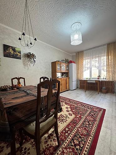 район ак кеме: 🏡 Продаётся уютный 2-этажный дом в ж/м Учкун! 📍 Адрес: ул. Ж — 3