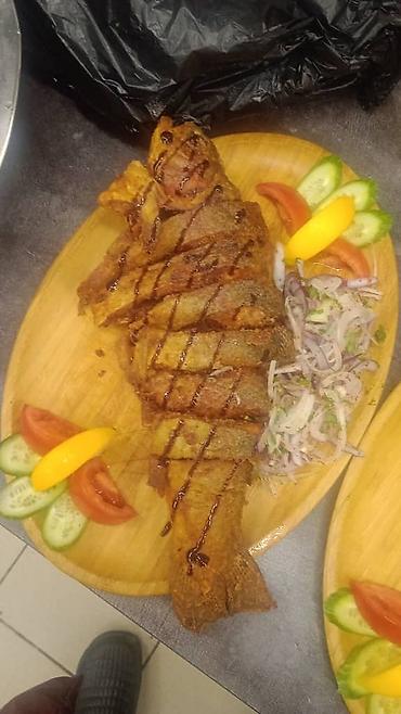 Повара: Добрый ден всем. ишу работа шеф повара. меня завут Жамиля опт работа — 3