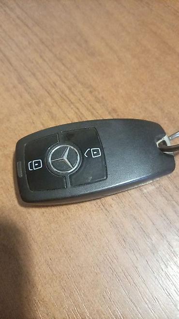 mercedes acarı: Məhsul: Mercedes-Benz uzaqdan idarə olunan avtomobil açarları (fob) — 3