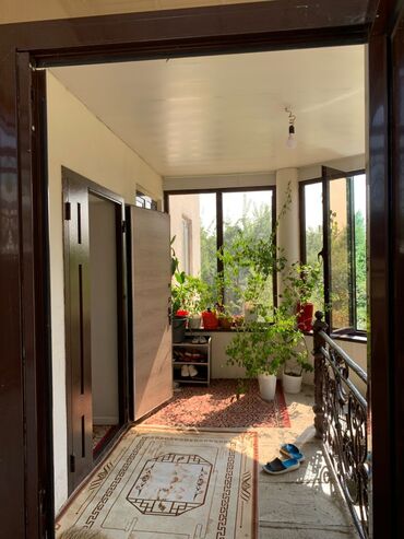 Долгосрочная аренда домов: 276 м², 9 комнат, Балкон застеклен, Подвал, погреб, Забор, огорожен — 14