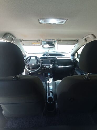 Toyota: Toyota Aygo: 1.5 l | 2016 il Hetçbek