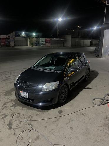Toyota: Toyota Auris: 2007 г., 1.6 л, Кол менен иштөөчү, Бензин, Хетчбек — 1