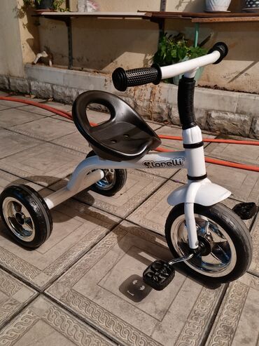 velosiped icare: Б/у Трехколесные Детский велосипед 12", скоростей: 1
