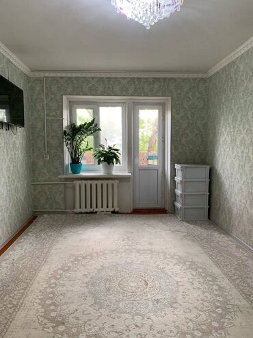дешевые квартиры в оше: 1 комната, 30 м², Хрущевка, 3 этаж, Косметический ремонт