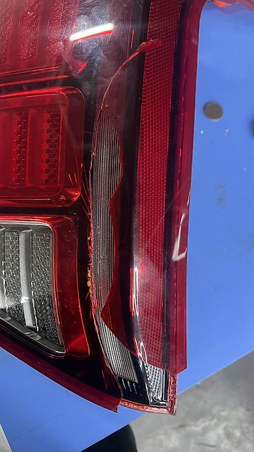 битое не нахаду: Задний правый стоп-сигнал Hyundai 2020 г., Б/у, Оригинал, Корея — 3