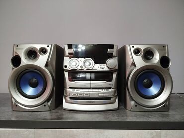 машина колонка: Продаю недорого KENWOOD музыкальный центр есть AUX есть и другие муз