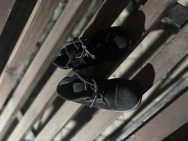 nike react: Детские ботинки черного цвета - Классическая шнуровка люверсов — — 2