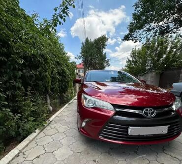 Toyota: Продается Toyota Camry 2016 г.в. Бишкек Если не отвечаю на тел