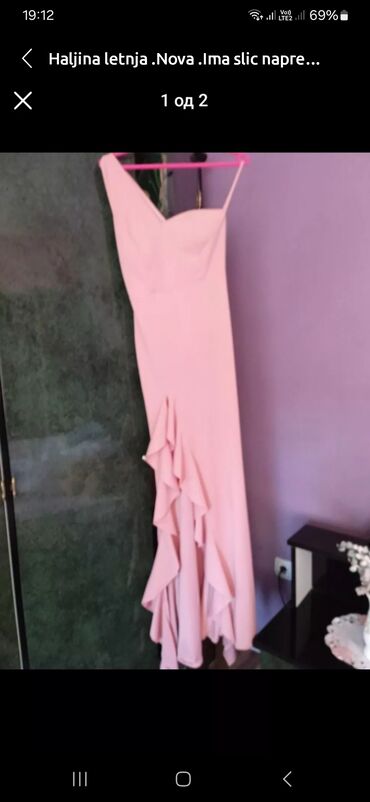 bež haljine: Bоја - Roze, Na bretele