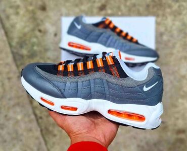 skechers crvene patike: Patike, Nike, veličina - 46