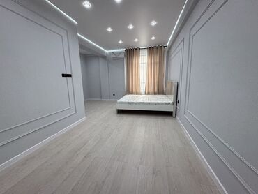 я ищу квартиру снять: 3 комнаты, 101 м², С мебелью