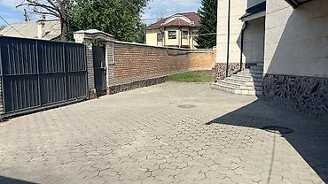 Долгосрочная аренда домов: 350 м², 6 комнат и более, Таш-Рабат ТРЦ — 35