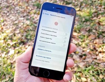 Apple iPhone: IPhone 8, Б/у, 128 ГБ, Черный, Чехол, 100 % — 16