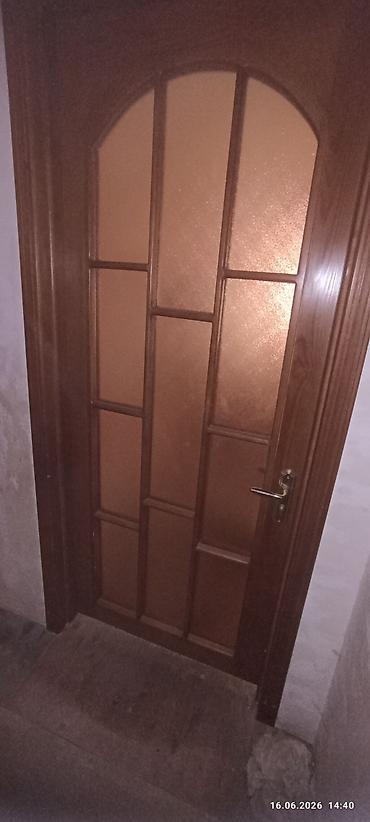 taxta qutular: Müasir dizaynlı şüşəli interyer qapısı - Material: ağac karkas — 1