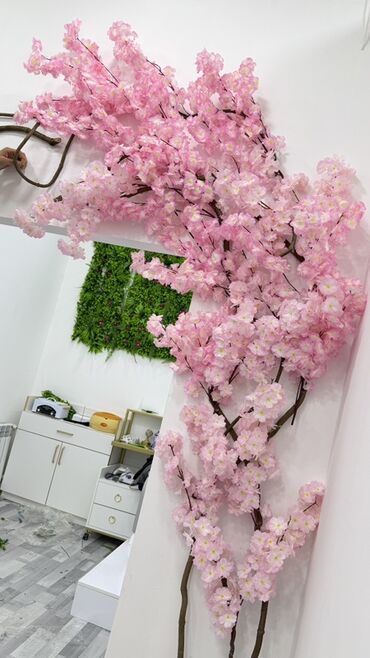 Süni güllər: Sakura dekorativ tağ – interyer üçün floristika xidməti - Obyektin — 5