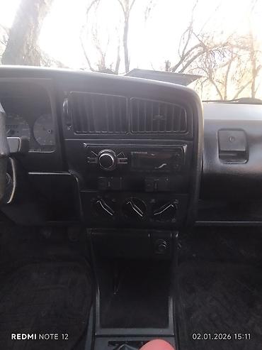 Volkswagen: Volkswagen Passat: 1989 г., 1.8 л, Механика, Бензин, Седан — 8