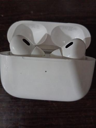 pixel buds pro: Беспроводные наушники Apple AirPods Pro 1 с зарядным кейсом - — 1
