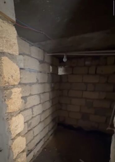 Həyət evləri və villaların satışı: Binəqədi qəs. 3 otaqlı, 110 kv. m, Yeni təmirli — 29