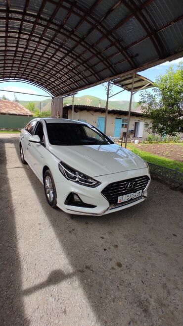 продажа хундай: Hyundai Sonata: 2018 г., 2 л, Типтроник, Газ, Седан