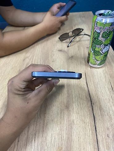 Infinix Note 12 
Памят 128/6
Срочно 
 ватсап 
 связь — 5