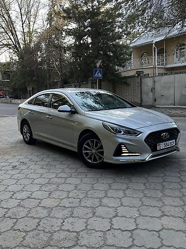 Hyundai: Hyundai Sonata: 2019 г., 2 л, Автомат, Газ, Седан — 2