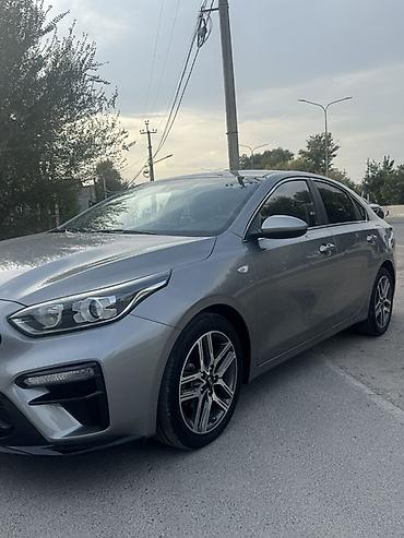 Продажа авто: Kia K3: 2020 г., 1.6 л, Бензин, Седан — 2