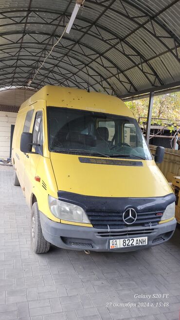 камера спринтер: Mercedes-Benz Sprinter: 2002 г., 2.2 л, Механика, Дизель