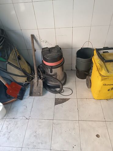 Digər kommersiya daşınmaz əmlakı: İCARƏYƏ VERİLİR – Hazır fəaliyyət göstərməyə tam uyğun AVTOSERVİS 📍 — 4