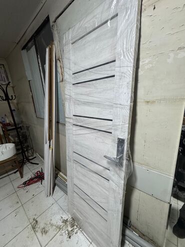 Salon masaları: Güzgüsüz -da lalafo.az — 13 Salon masaları: Güzgüsüz — 13