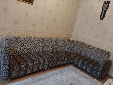 künc divan islenmis: Угловой диван, Б/у, Нераскладной, С подъемным механизмом, Ткань
