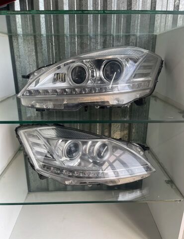 радиатор кондиционера 124: Комплект передних фар Mercedes-Benz 2012 г., Б/у, Оригинал, Германия