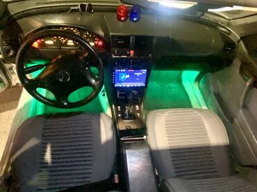 Mercedes-Benz: Mercedes-Benz C-Class: 2.8 l | 1995 il Sedan — 3