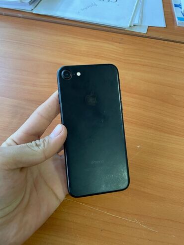 samsung s 7 edge: IPhone 7, Б/у, 32 ГБ, Черный, Защитное стекло, 75 %