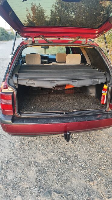 Volkswagen: Volkswagen Passat Variant: 1995 г., 2 л, Механика, Бензин, Универсал — 4