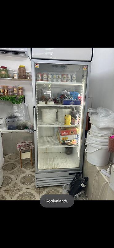 soyuducu nofros: Soyuducu vitrin 350 Azn satılır. Tam işləkdir. Mağaza bağlandığı üçün — 1