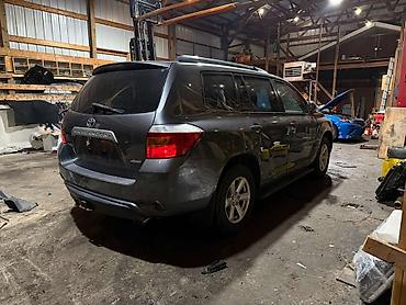 хайлендер 1: Разбор на запчасти Toyota Highlander GSU45L (2 поколение, рестайлинг — 7