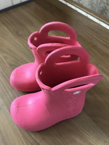 детские кеды на танкетке: Botinka, Qız üçün, 24, Crocs