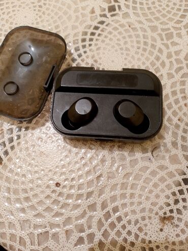 жесткие диски переносные: Беспроводные (Bluetooth) Наушники, цвет - Черный