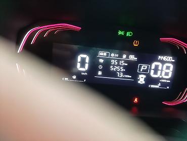 сдаю с выкупом: Kia Ray: 2023 г., 1 л, Автомат, Бензин — 9