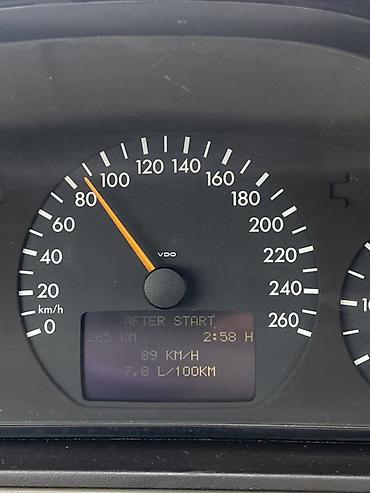 Mercedes-Benz: Mercedes-Benz E 280: 2.8 l | 1999 il Sedan — 13