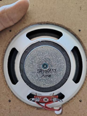 bluetooth kalonka qiymetleri: İşlənmiş Kolonka, Növ - Akustik, rəng - Qırmızı — 8