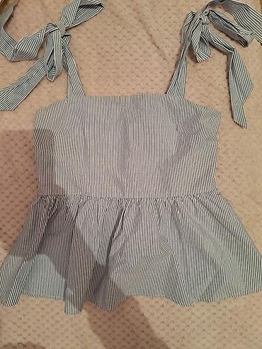 zara basic sako: HiM zanimljiva bluzica sa bretelama na vezivanje. Velicina M. Nosena — 2